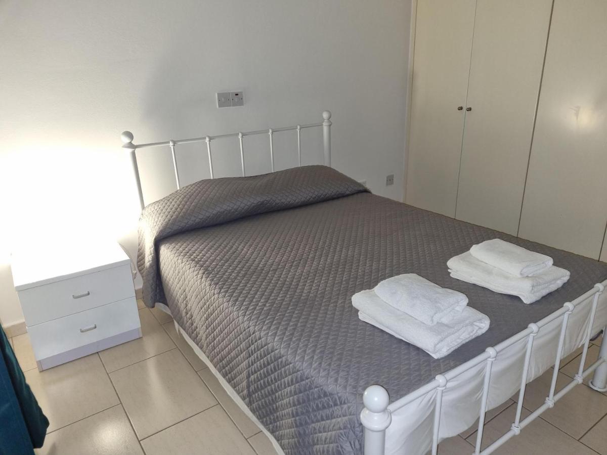 Cosy One Bedroom Apartment In Pafos Exterior foto